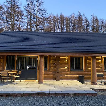 Ewes Water Log Cabins Langholm Εξωτερικό φωτογραφία