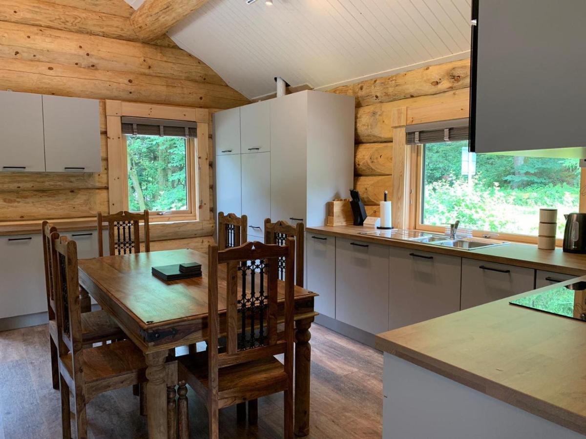 Ewes Water Log Cabins Langholm Εξωτερικό φωτογραφία