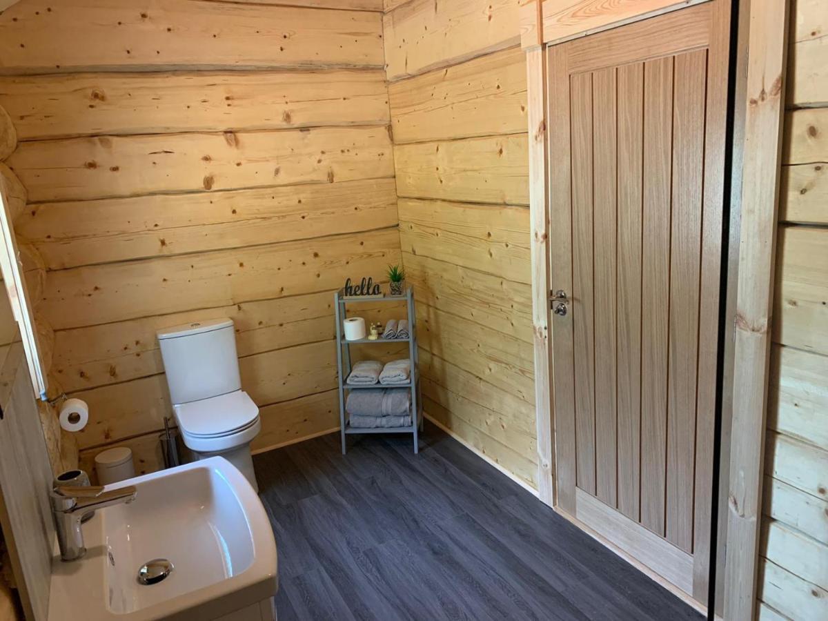 Ewes Water Log Cabins Langholm Εξωτερικό φωτογραφία