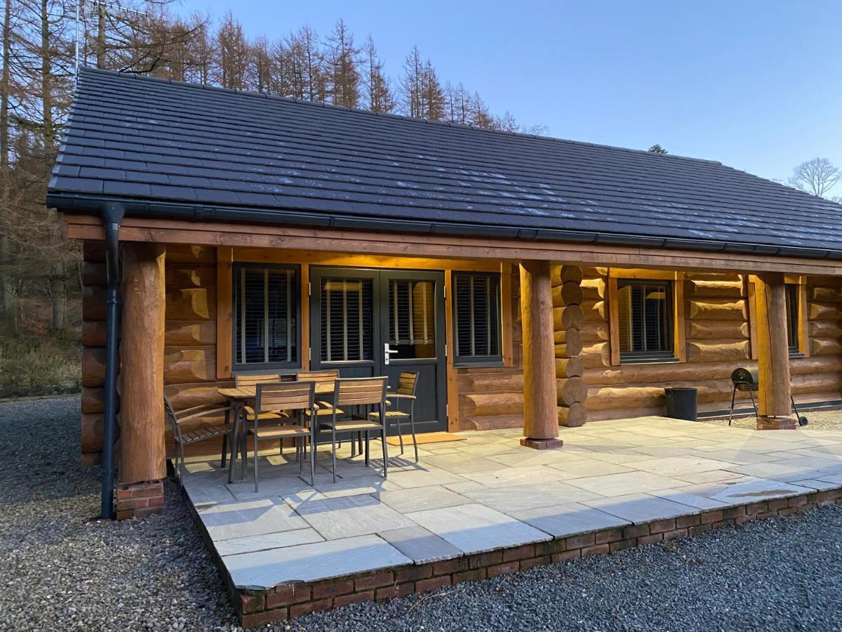 Ewes Water Log Cabins Langholm Εξωτερικό φωτογραφία
